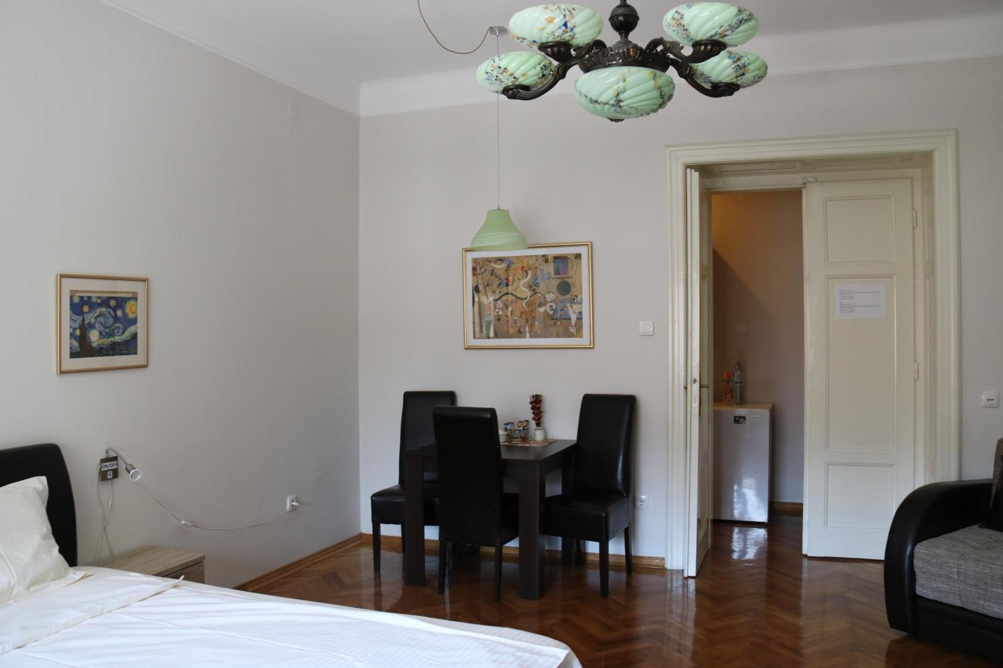 Apartment Centrum Novi Sad Zimmer foto